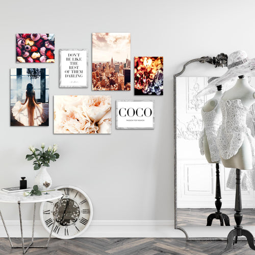 Novart Wandbilder Fashion - KOMPLETT AUFHÄNGFERTIG - Coco Wohnzimmer Mädchen Teenager - 7 Moderne Mood-Bilder - N016271b
