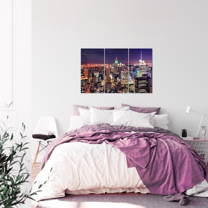 Runa Art Wandbilder New York Skyline Bild XXL Wohnzimmer Büro Violett Lila Städte 120 x 80 cm 3 Teilig 036231a