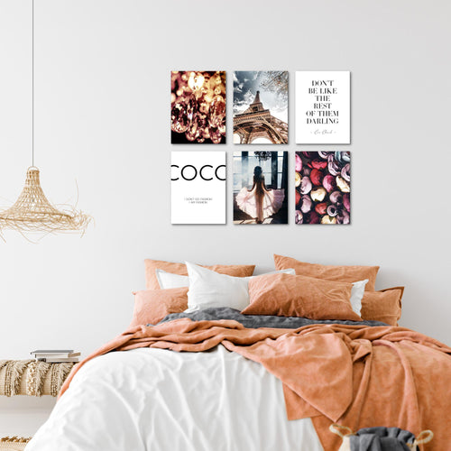 Novart Wandbilder - KEIN EXTRA RAHMEN BENÖTIGT - Wohnzimmer Mädchen Teenager - Bilder Modern Fashion Paris - Coco - N008265a