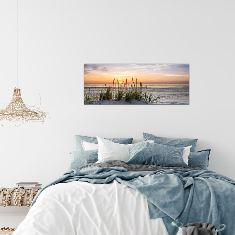 Runa Art Wandbild Landschaft 100 x 40 cm Modern Bild auf Vlies Leinwand Grün Wohnzimmer Schlafzimmer Büro Waschbären 043712a