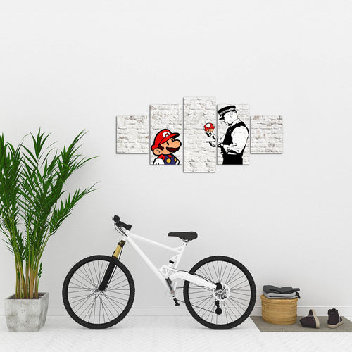 Runa Art Wandbilder Mario and Cop Banksy 5 Teilig Bild auf Vlies Leinwand Deko Jugendzimmer Wohnzimmer Street Art Weiss Bunt 006552a
