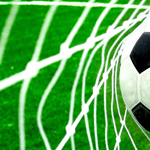 Runa Art Wandbild Fussball 1 Teilig 100 x 40 cm Modern Bild auf Vlies Leinwand Sport Wohnzimmer Schlafzimmer Grün 611412a